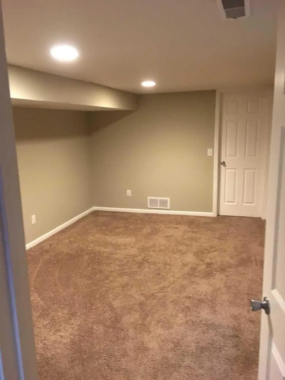 1701 Lowry Avenue NE Minneapolis, MN 55418