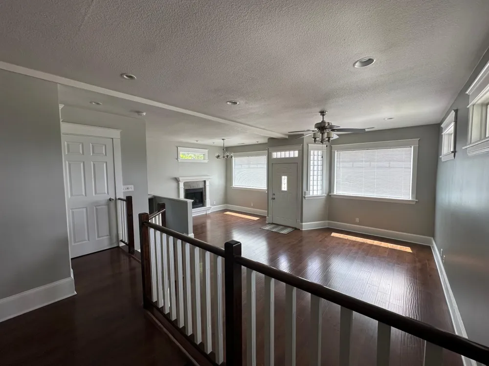 1701 Lowry Avenue NE Minneapolis, MN 55418