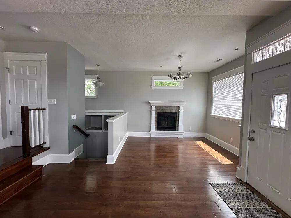 1701 Lowry Avenue NE Minneapolis, MN 55418