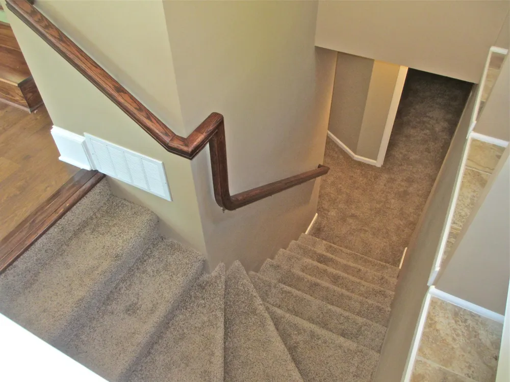 1701 Lowry Avenue NE Minneapolis, MN 55418