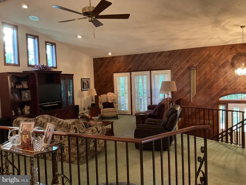 320 S THIRD STREET Frackville, PA 17931