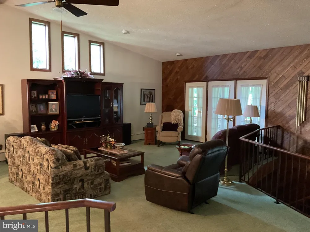 320 S THIRD STREET Frackville, PA 17931