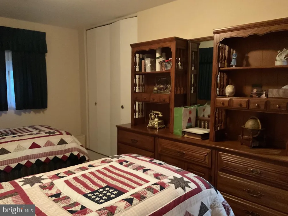 320 S THIRD STREET Frackville, PA 17931