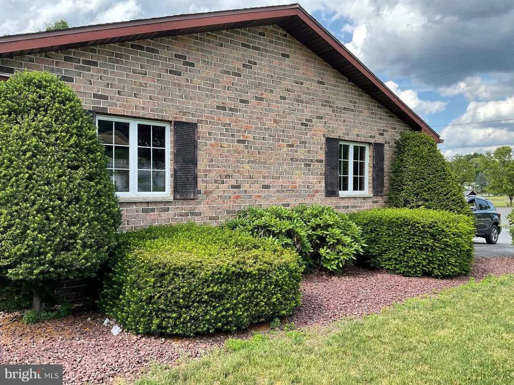 320 S THIRD STREET Frackville, PA 17931