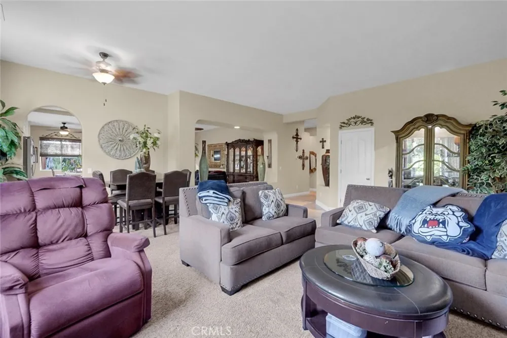 12165 Pheasant Run Chowchilla, CA 93610