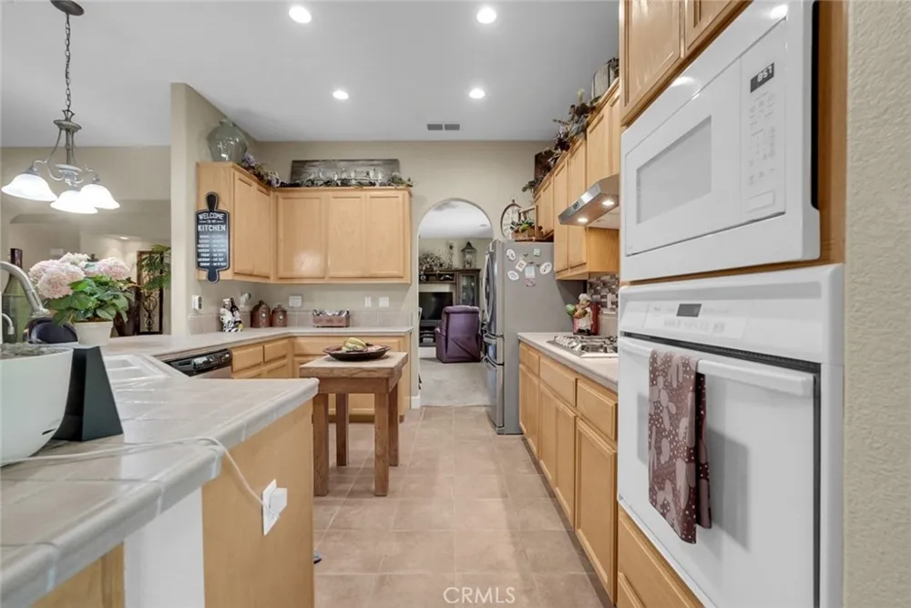 12165 Pheasant Run Chowchilla, CA 93610