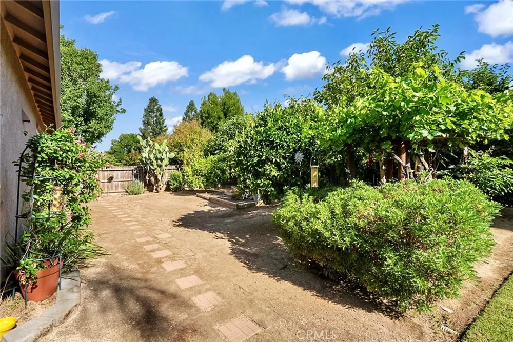 12165 Pheasant Run Chowchilla, CA 93610