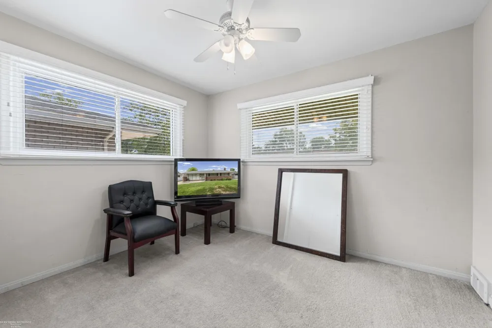 22943 Edgewood Street St Clair Shores City, MI 48080