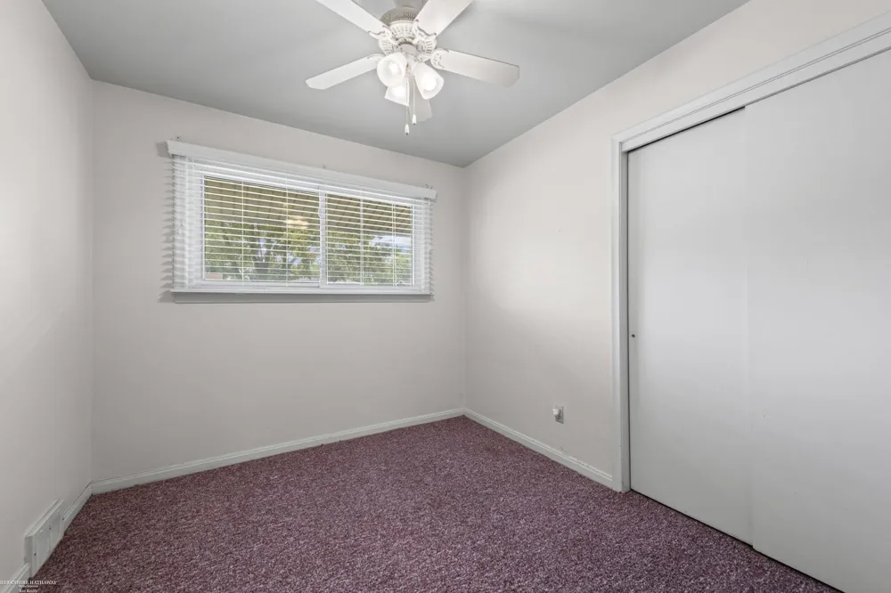 22943 Edgewood Street St Clair Shores City, MI 48080