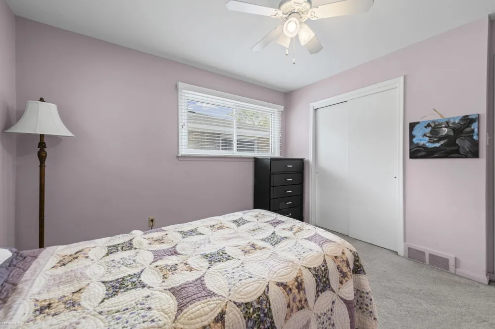 22943 Edgewood Street St Clair Shores City, MI 48080
