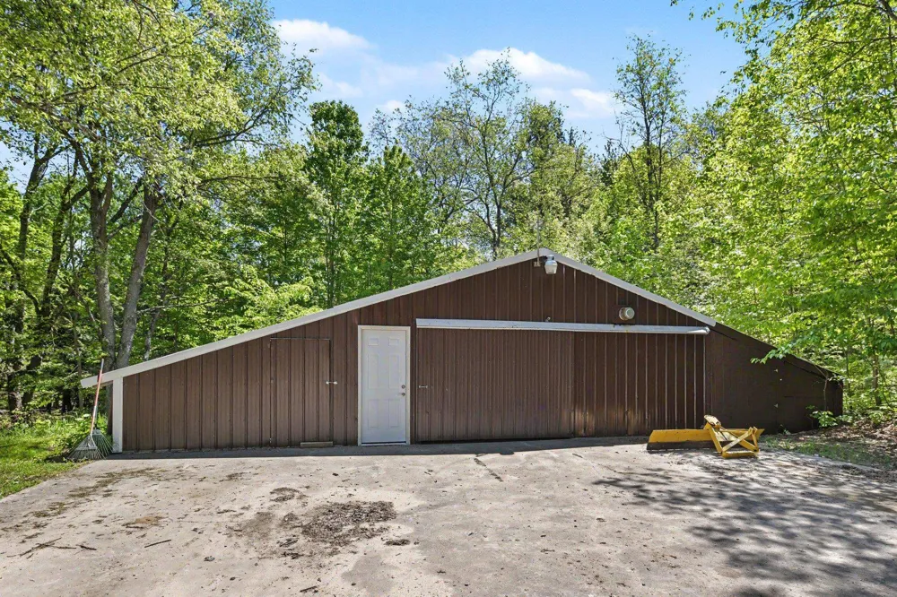 5218 Mitchell Road Central Lake Township, MI 49622