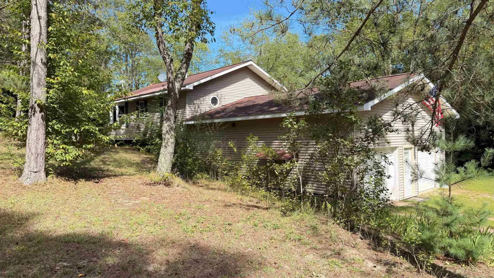 5218 Mitchell Road Central Lake Township, MI 49622