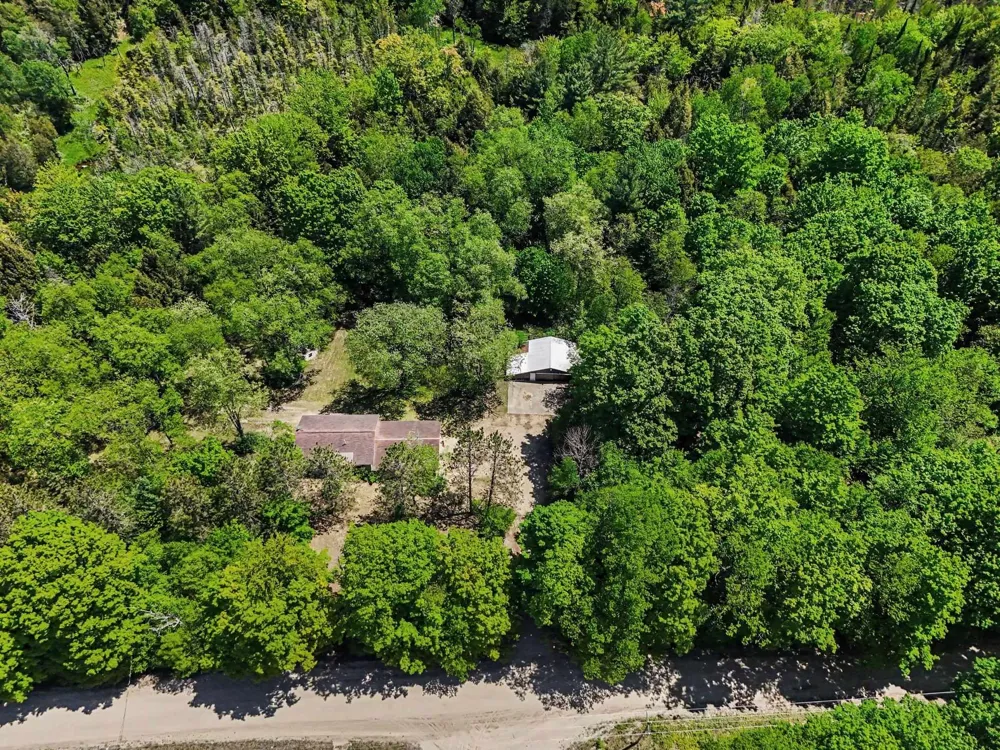 5218 Mitchell Road Central Lake Township, MI 49622