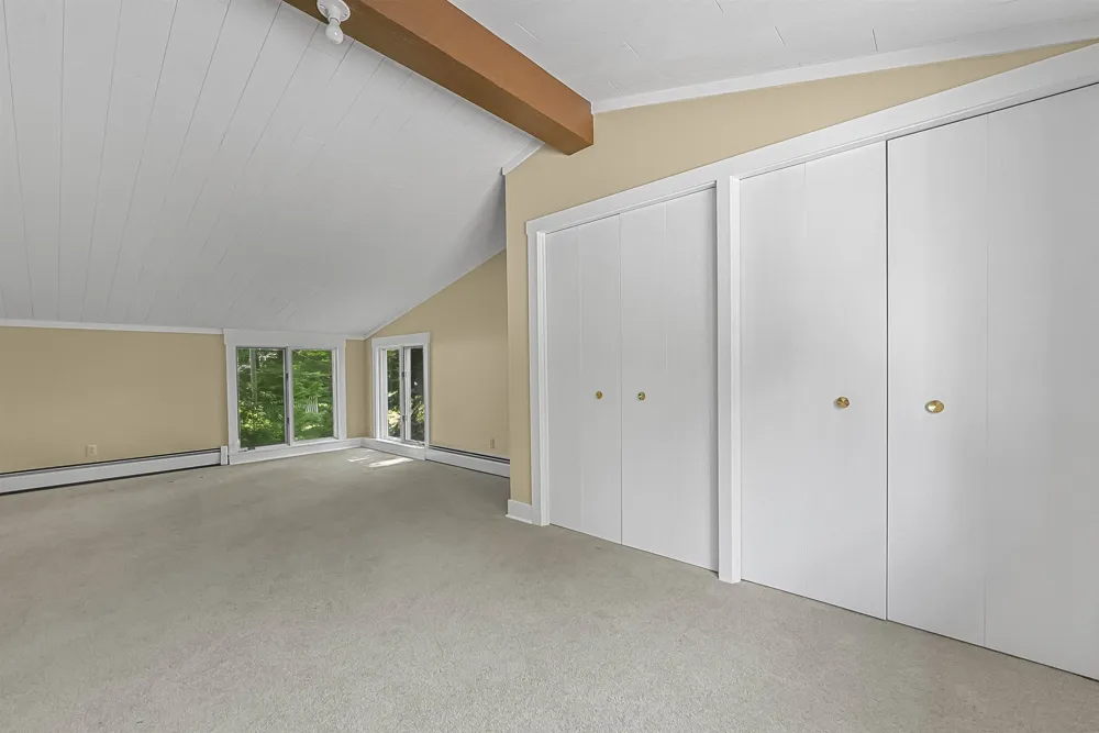 737 S Stony Point Road Suttons Bay Township, MI 49682