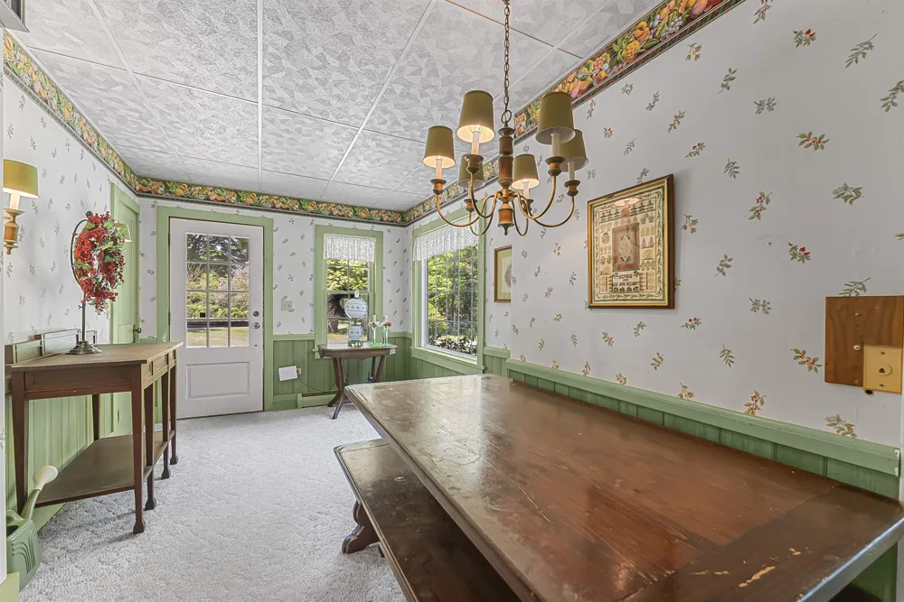 737 S Stony Point Road Suttons Bay Township, MI 49682