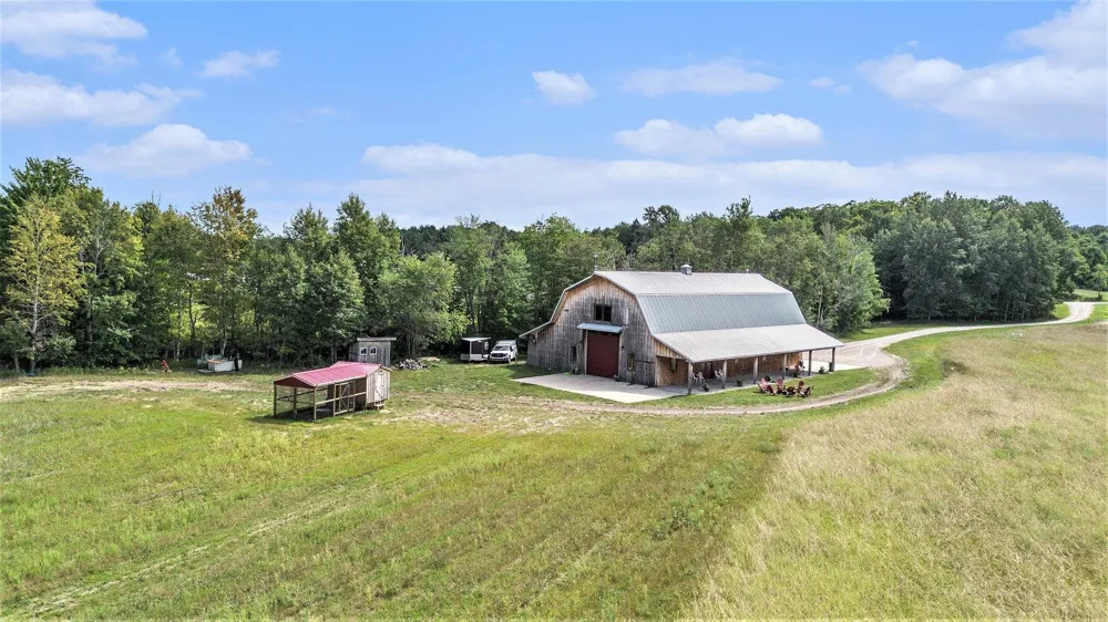 3625 Swaney Road Peninsula Township, MI 49686
