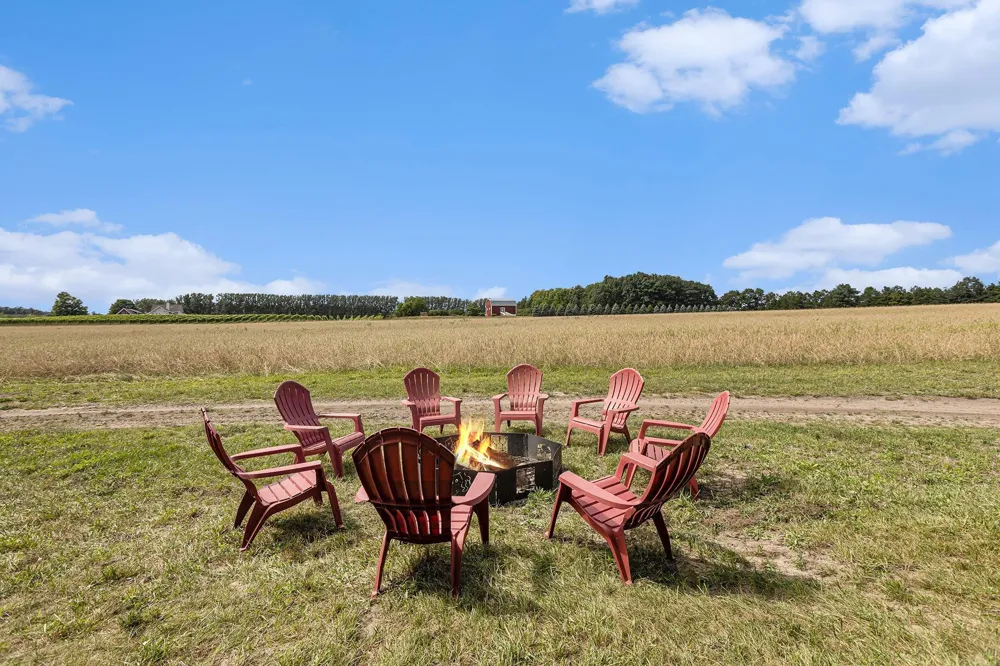 3625 Swaney Road Peninsula Township, MI 49686