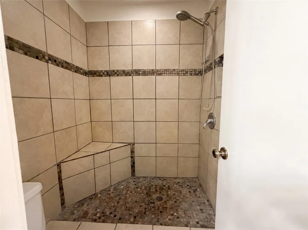 1803 Frontier Trail Round Rock, TX 78681