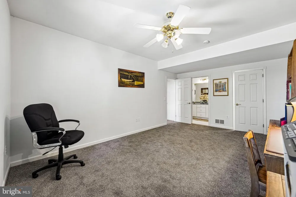 280 SKY LINE DRIVE Easton, PA 18042
