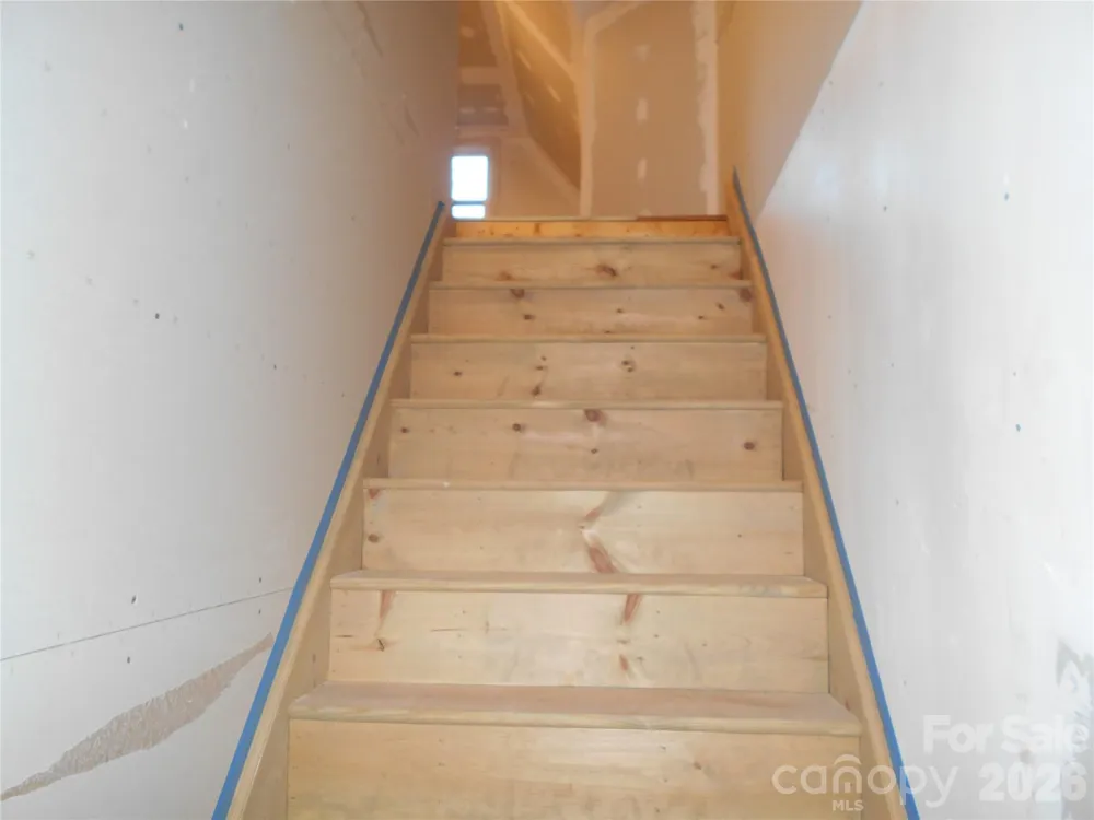 18 Herron Street Black Mountain, NC 28711