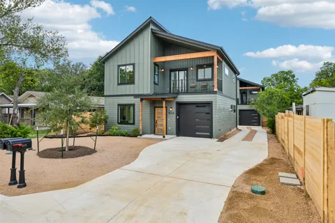 513 W Odell Street #A