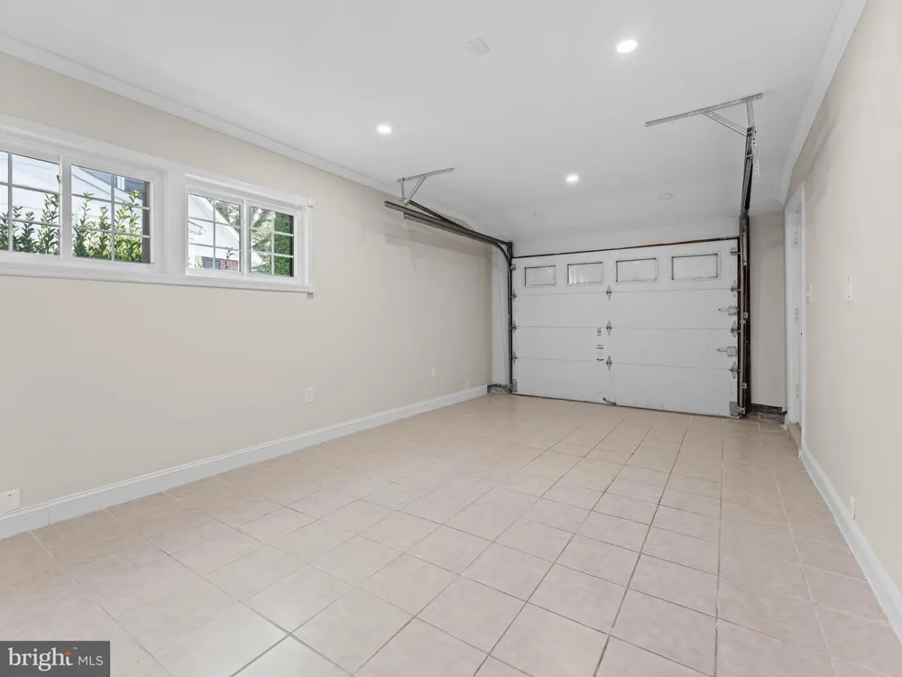 60 PINAFORE LANE Willingboro, NJ 08046
