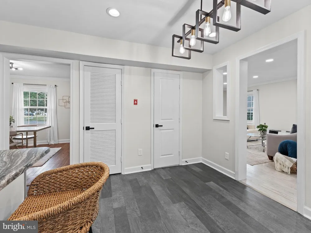60 PINAFORE LANE Willingboro, NJ 08046