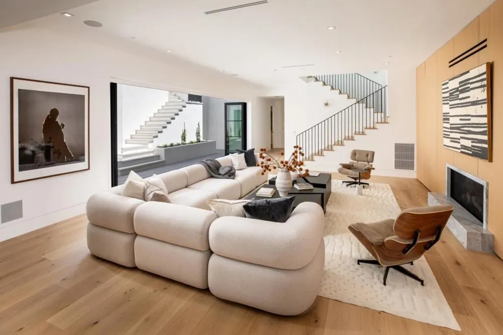 97 Santiago Avenue Atherton, CA 94027