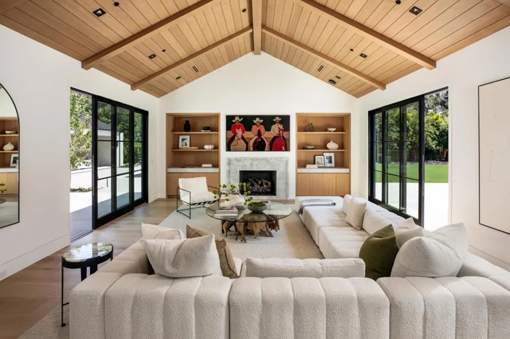 97 Santiago Avenue Atherton, CA 94027