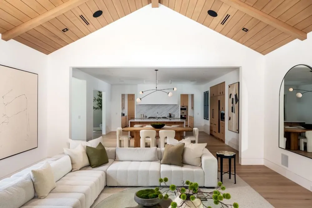 97 Santiago Avenue Atherton, CA 94027