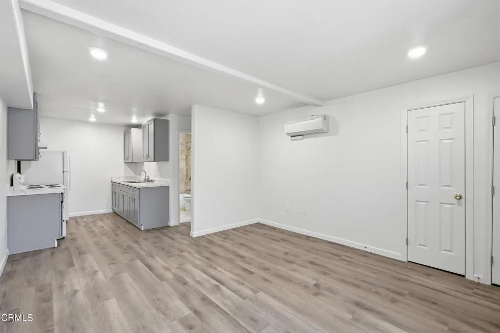 1009 E Jones Street #330 Santa Maria, CA 93454