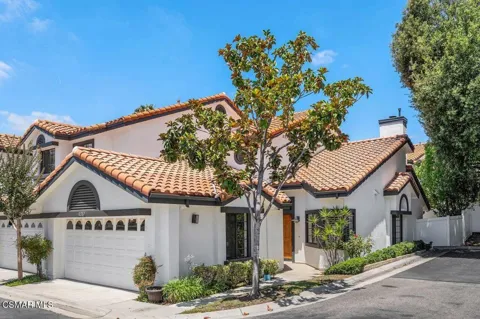 4819 La Rosa Drive