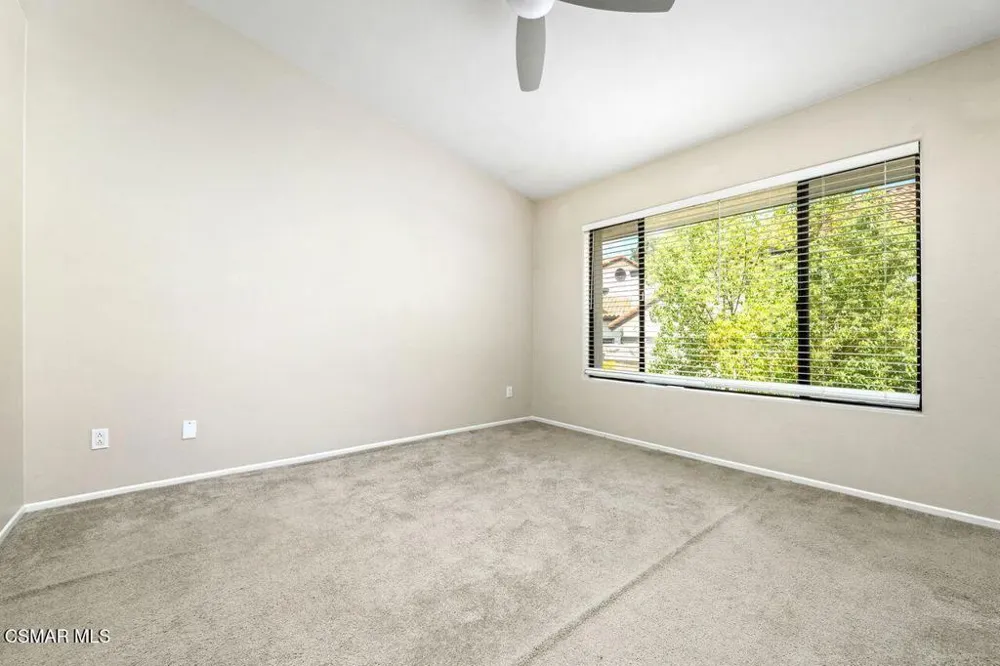 4819 La Rosa Drive Oak Park, CA 91377