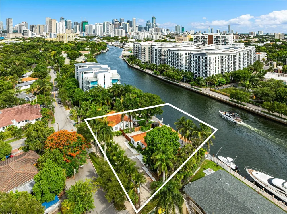 1110 NW North River Dr Miami, FL 33136