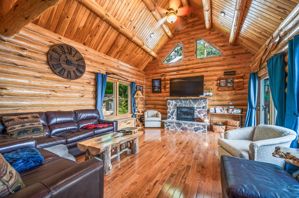 14948 17 Mile Road Rose Lake Township, MI 49655
