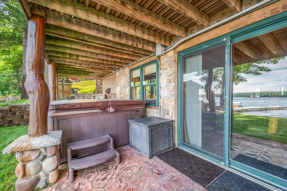 14948 17 Mile Road Rose Lake Township, MI 49655