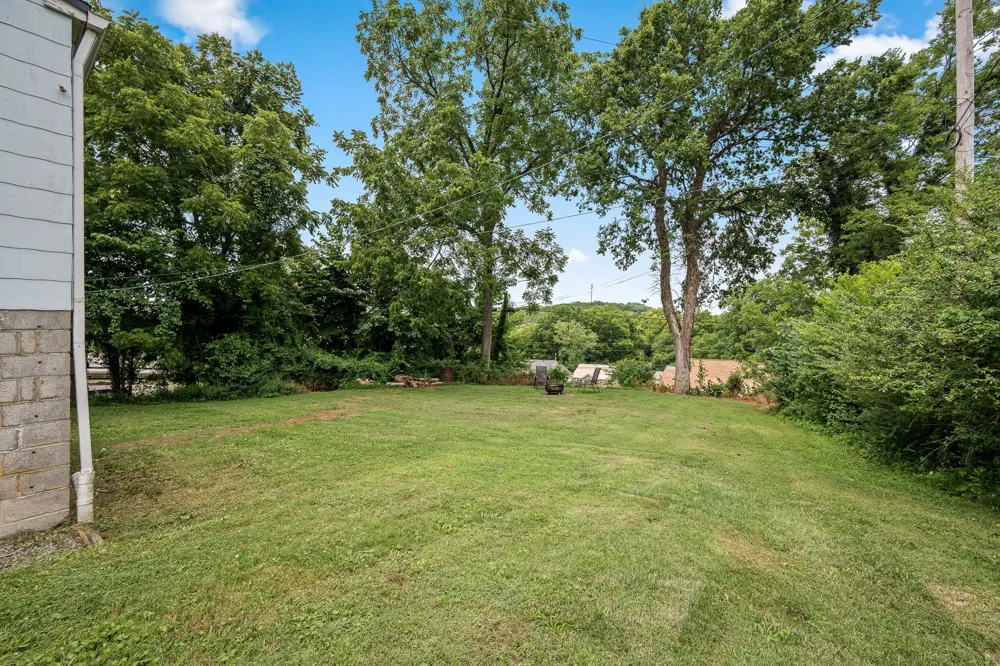 412 Lehman St Woodbury, TN 37190