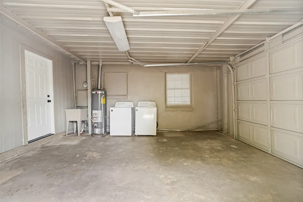 9225 Dodson Drive White Settlement, TX 76108