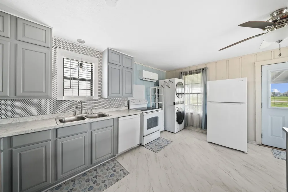 714 Caisson Street Surfside Beach, TX 77541