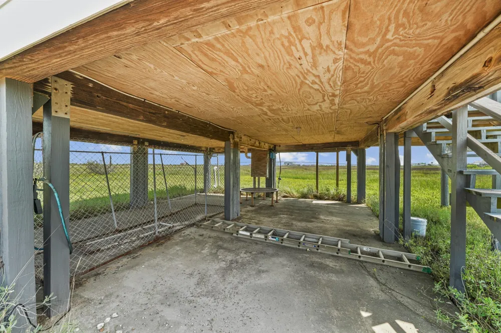 714 Caisson Street Surfside Beach, TX 77541