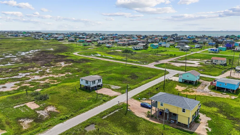 714 Caisson Street Surfside Beach, TX 77541