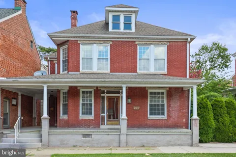 228 BALTIMORE STREET