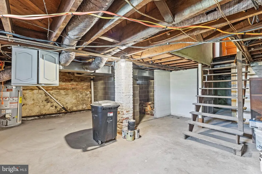 228 BALTIMORE STREET Hanover, PA 17331