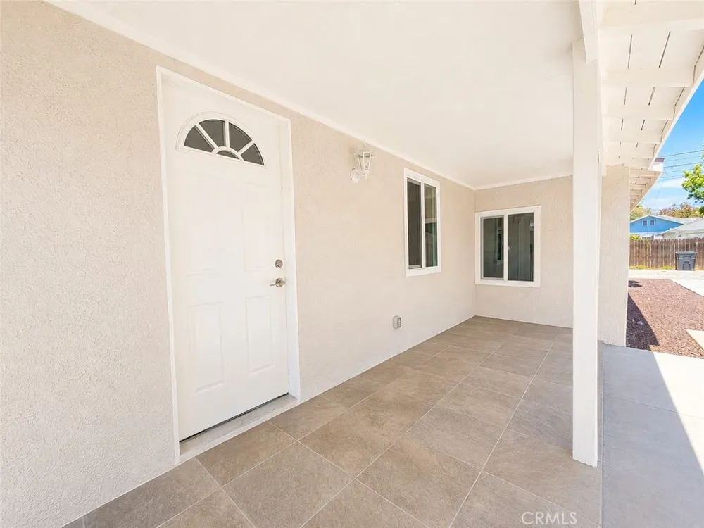 19771975 5th Street La Verne, CA 91750