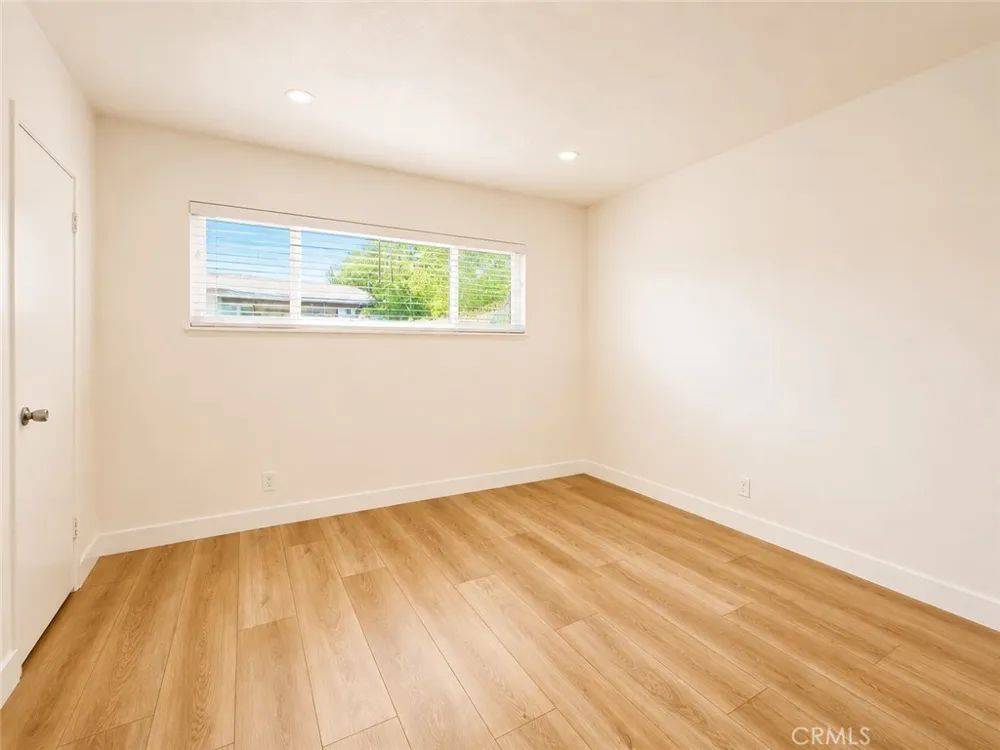 19771975 5th Street La Verne, CA 91750