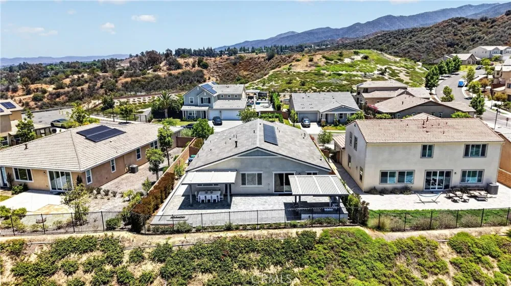 1882 Pele Way Corona, CA 92882