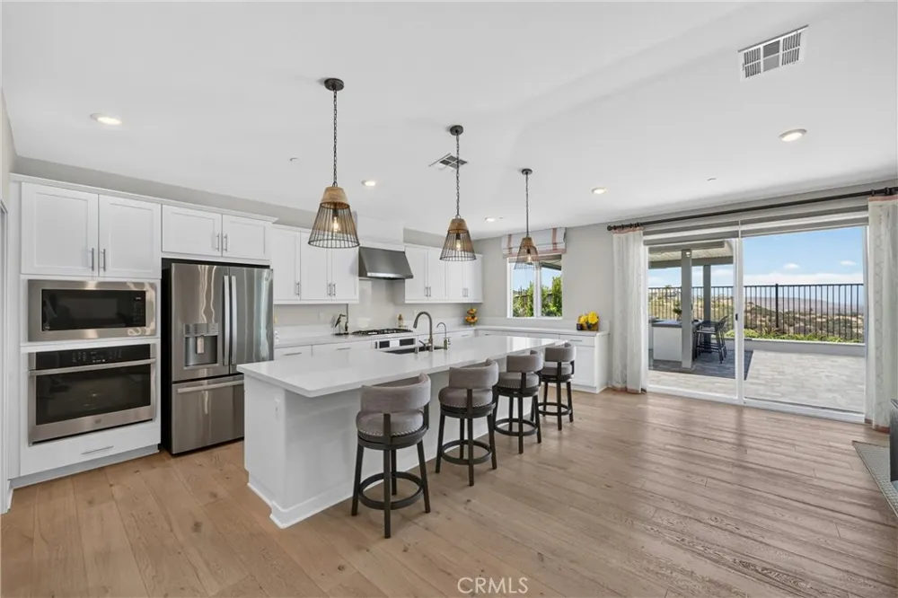 1882 Pele Way Corona, CA 92882