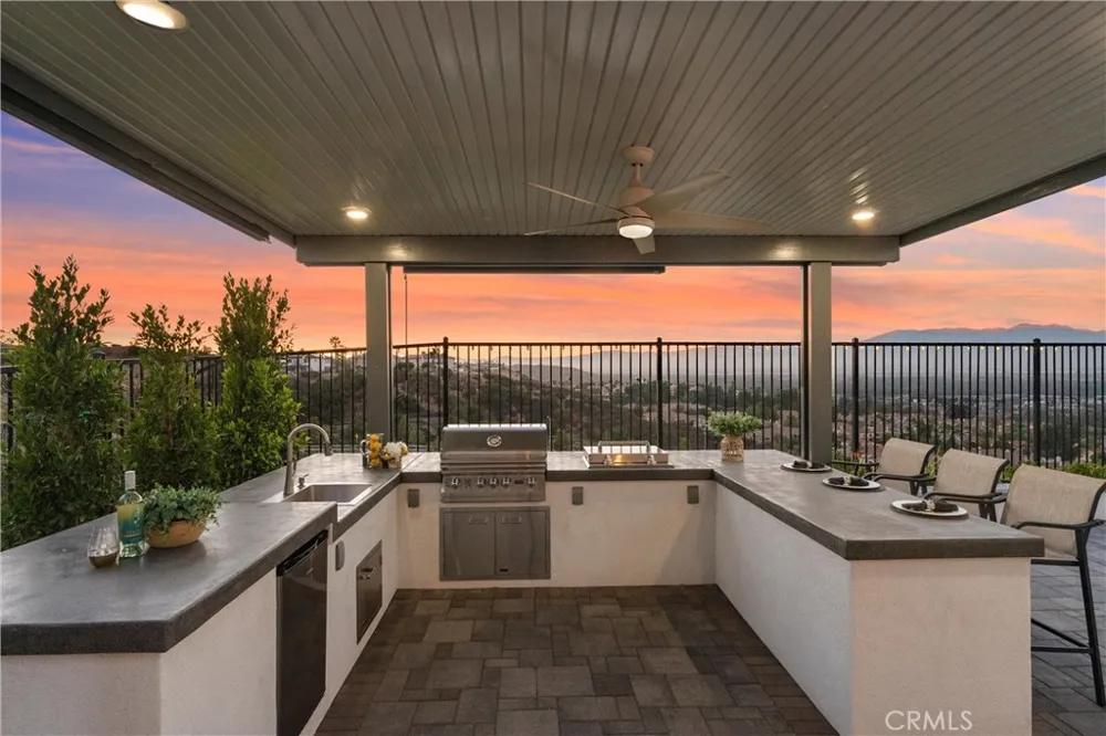 1882 Pele Way Corona, CA 92882