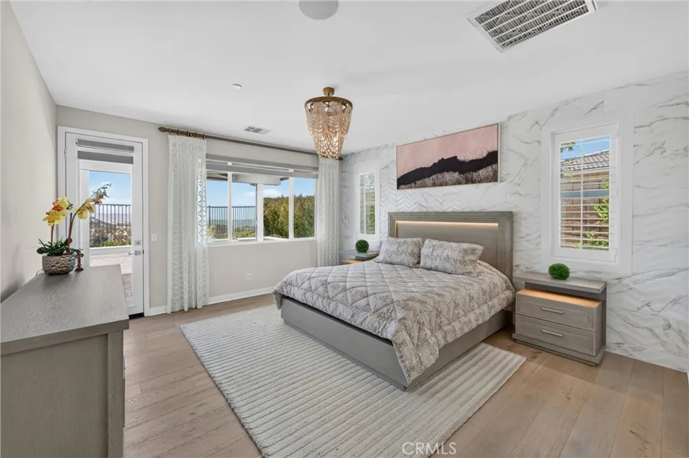 1882 Pele Way Corona, CA 92882