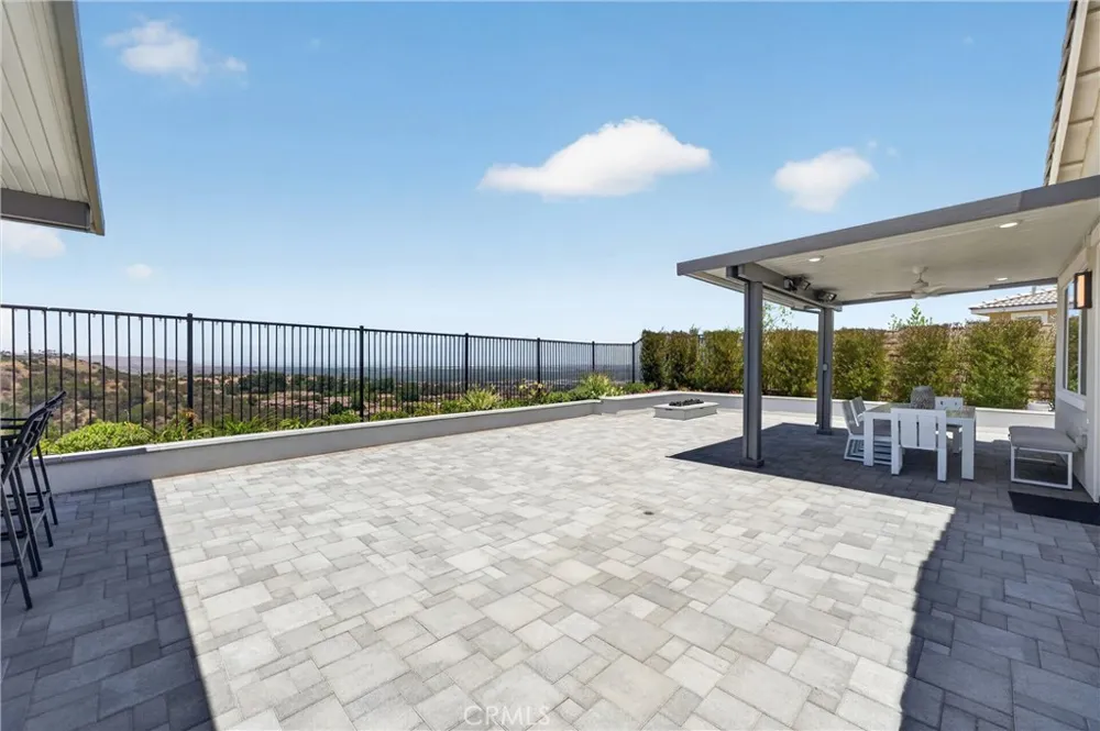1882 Pele Way Corona, CA 92882